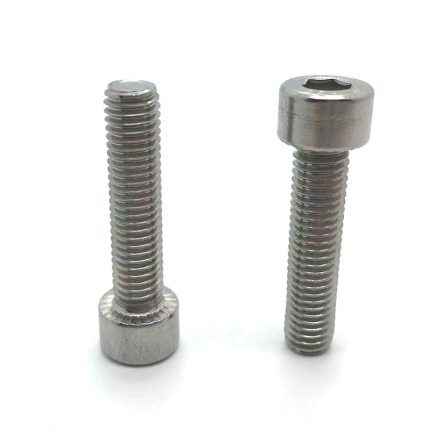 Hexagon Socket Head Cap Bolt with Serration